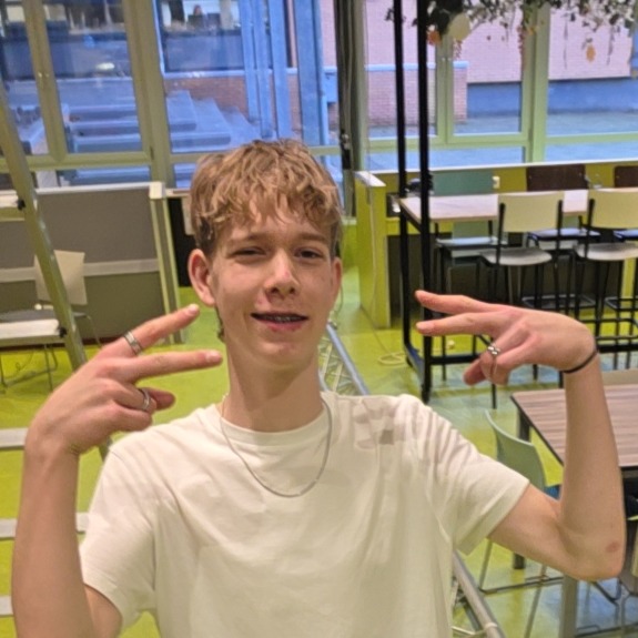 Julian Dekker